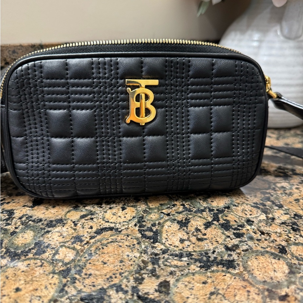 Burberry Crossbody bag make a offer